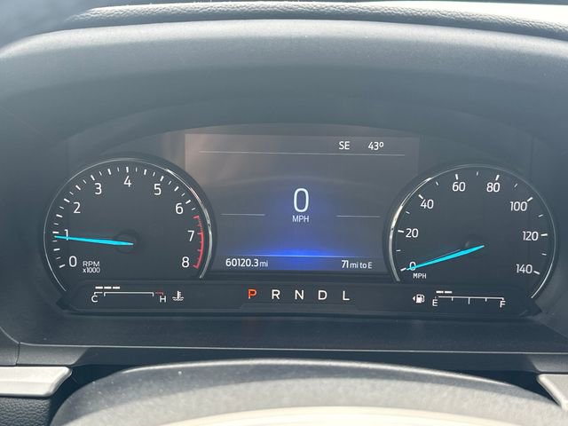 2022 Ford Explorer XLT photo 13