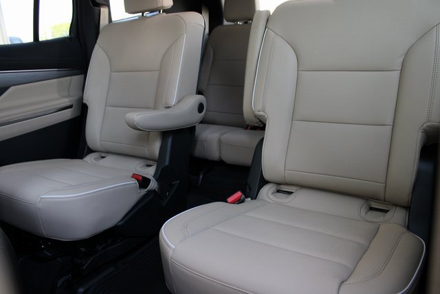 2025 Buick Enclave Preferred photo 8