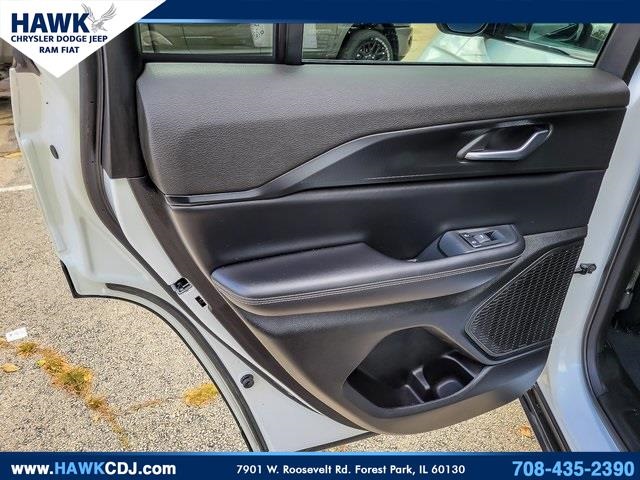 2024 JEEP GRAND CHEROKEE - Image 25