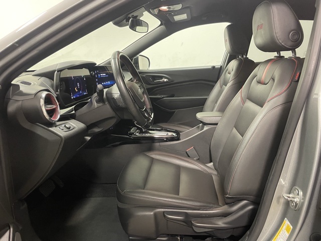 2024 Chevrolet Trax photo 16