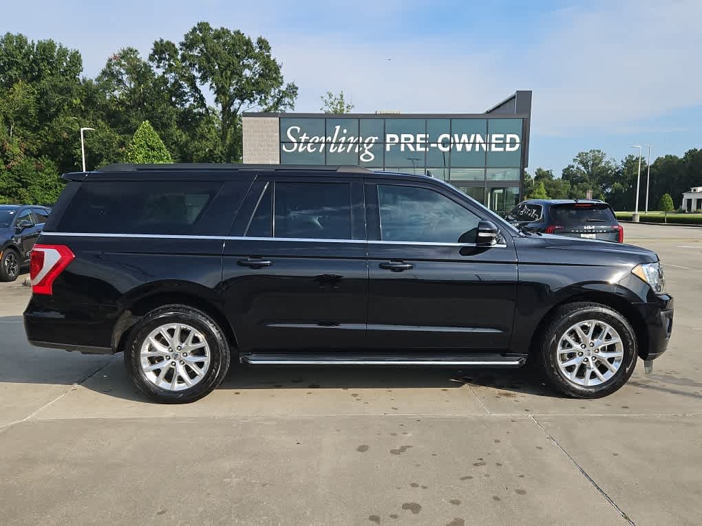 2021 Ford Expedition XLT's photo