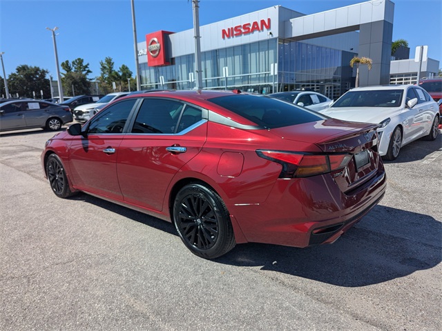 2025 Nissan Altima 2.5 SV photo 4