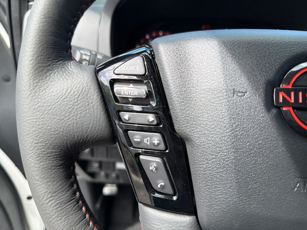 2026 Nissan Frontier PRO-4X photo 26