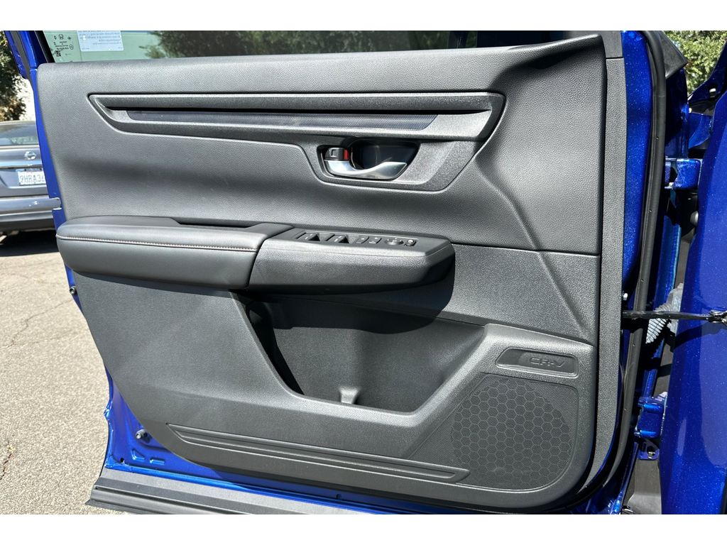 2023 Honda CR-V Hybrid Sport photo 11