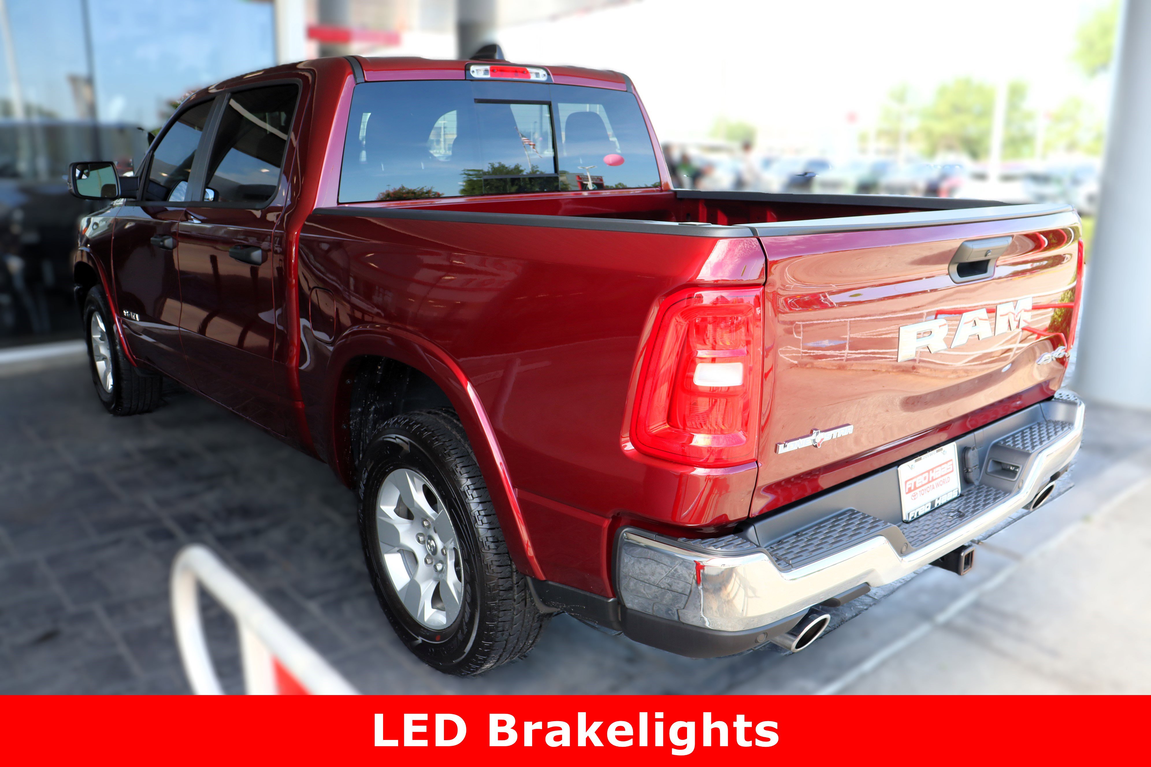 2025 Ram 1500 Lone Star photo 4