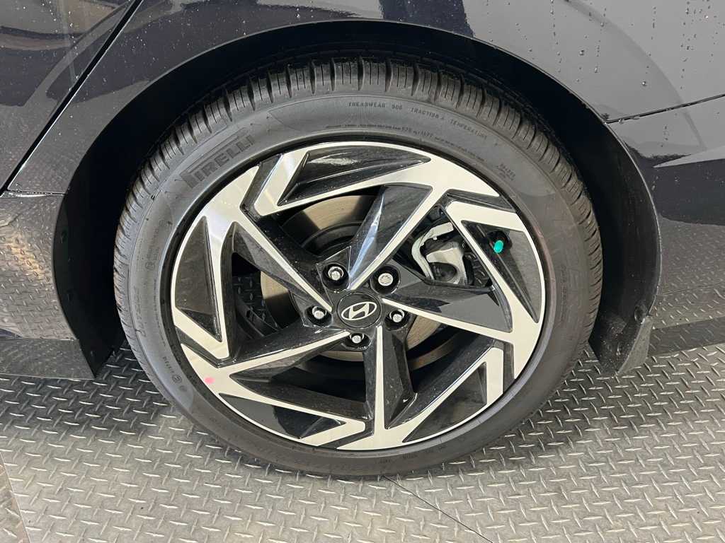 2024 Hyundai Sonata SEL Convenience photo 17