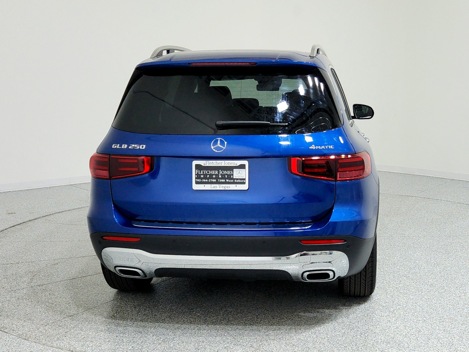 2024 Mercedes Benz GLB 250 photo 7