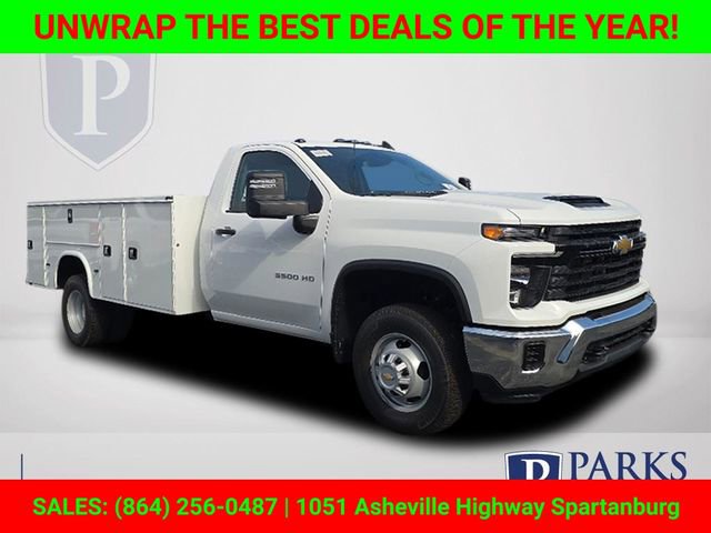 2025 Chevrolet Silverado 3500HD Work Truck's photo