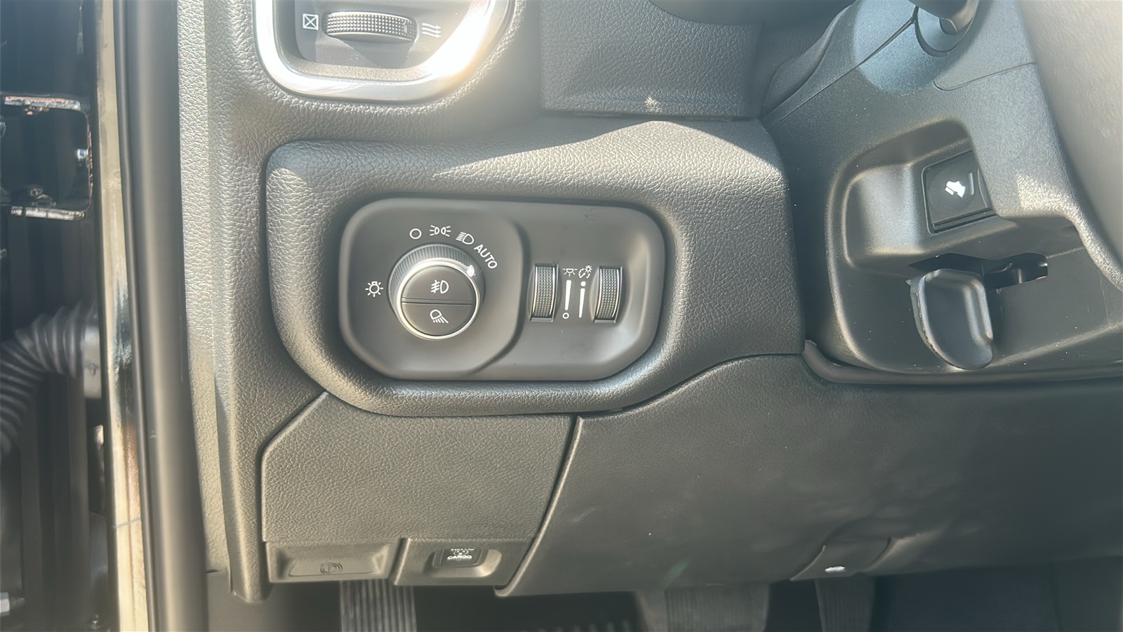 2025 Ram 2500 Laramie photo 15