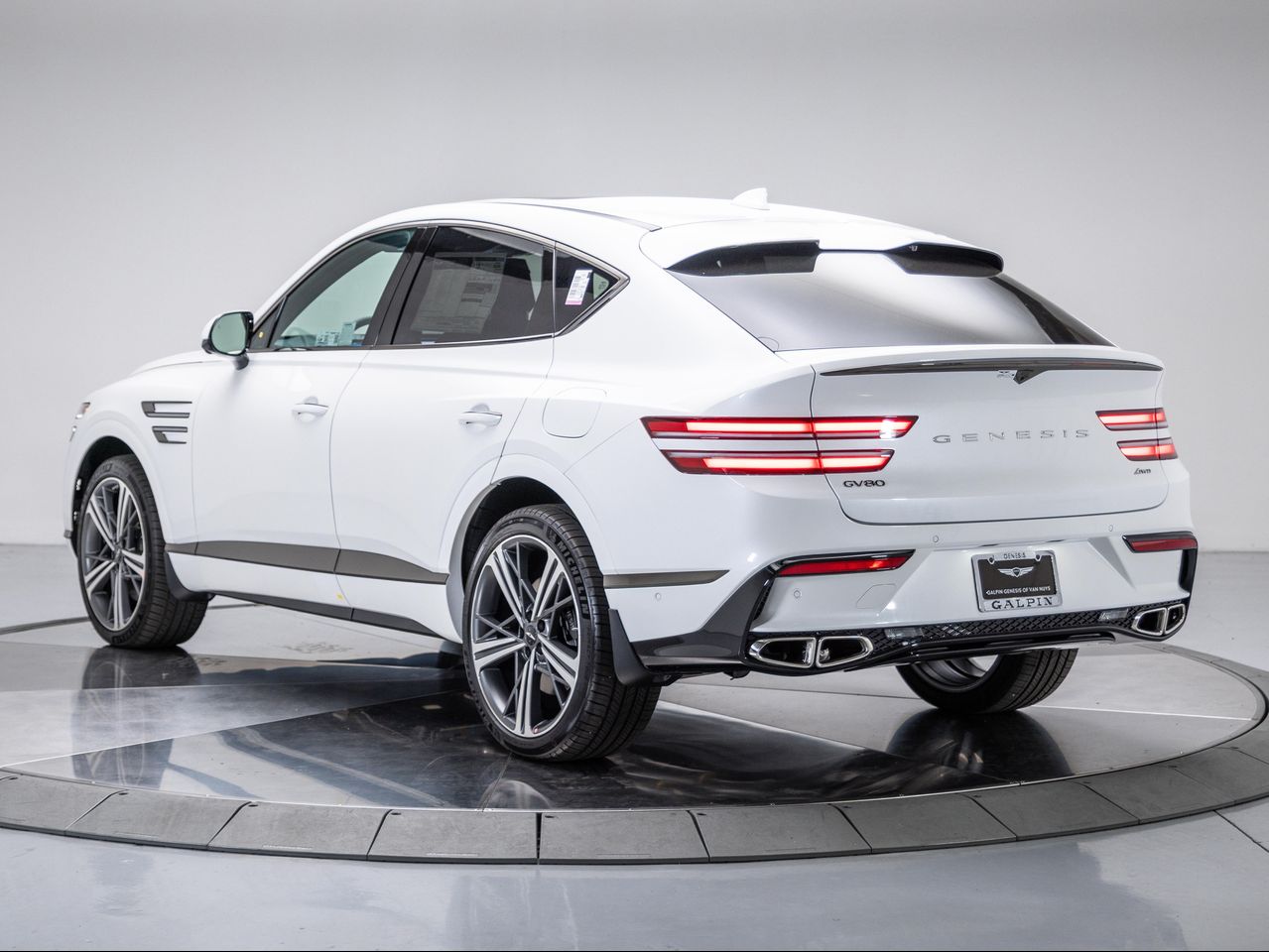 2026 Genesis GV80 Coupe photo 2
