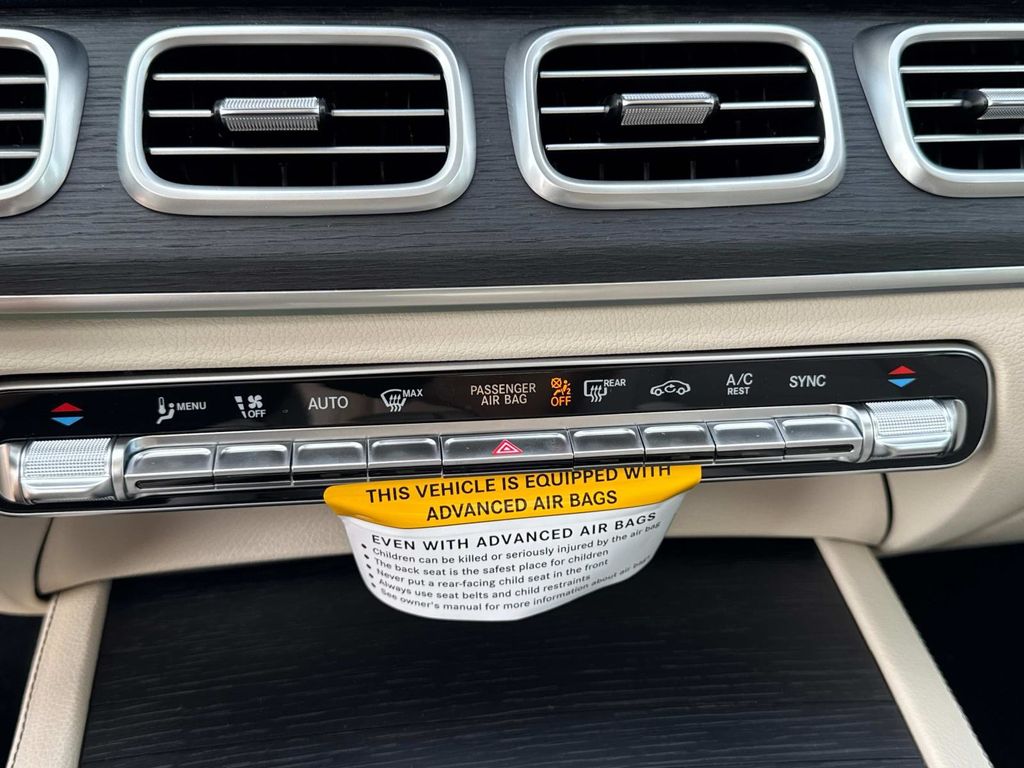 2026 Mercedes Benz GLE 450 4MATIC photo 22