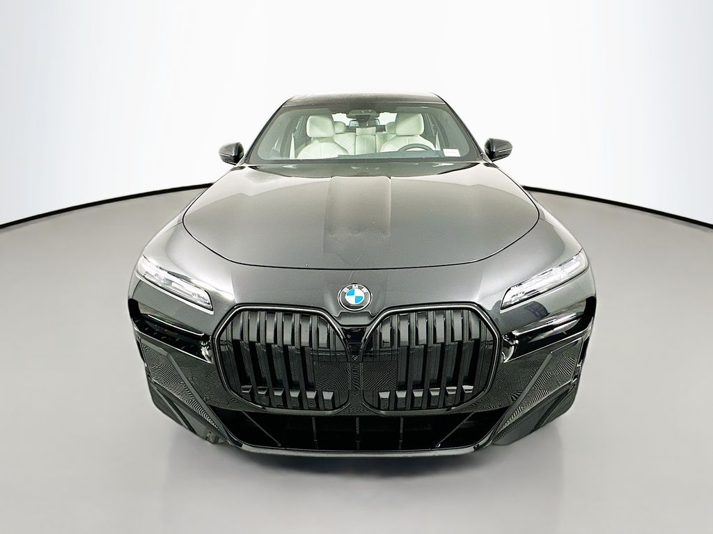 2025 Bmw 740i photo 2