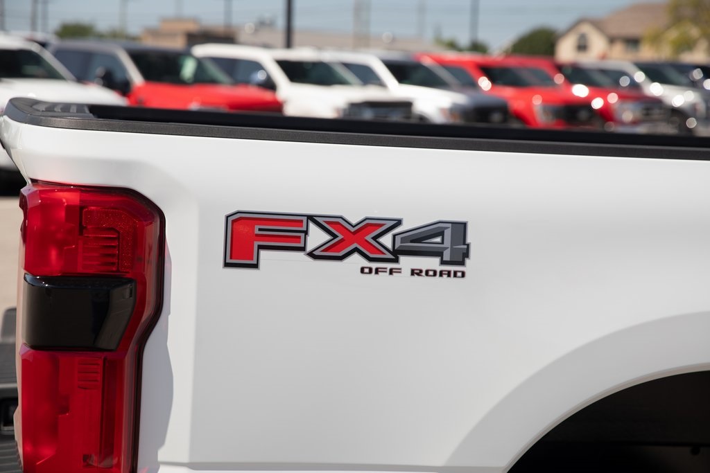 2025 Ford F-350 XL photo 10