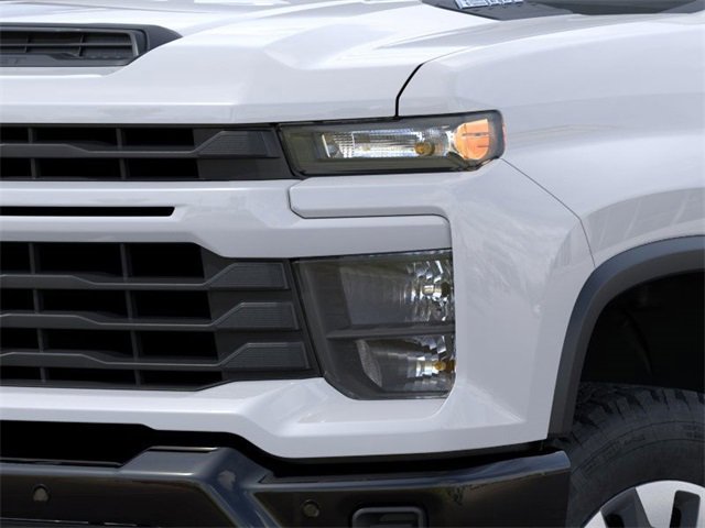 2026 Chevrolet Silverado Custom photo 10