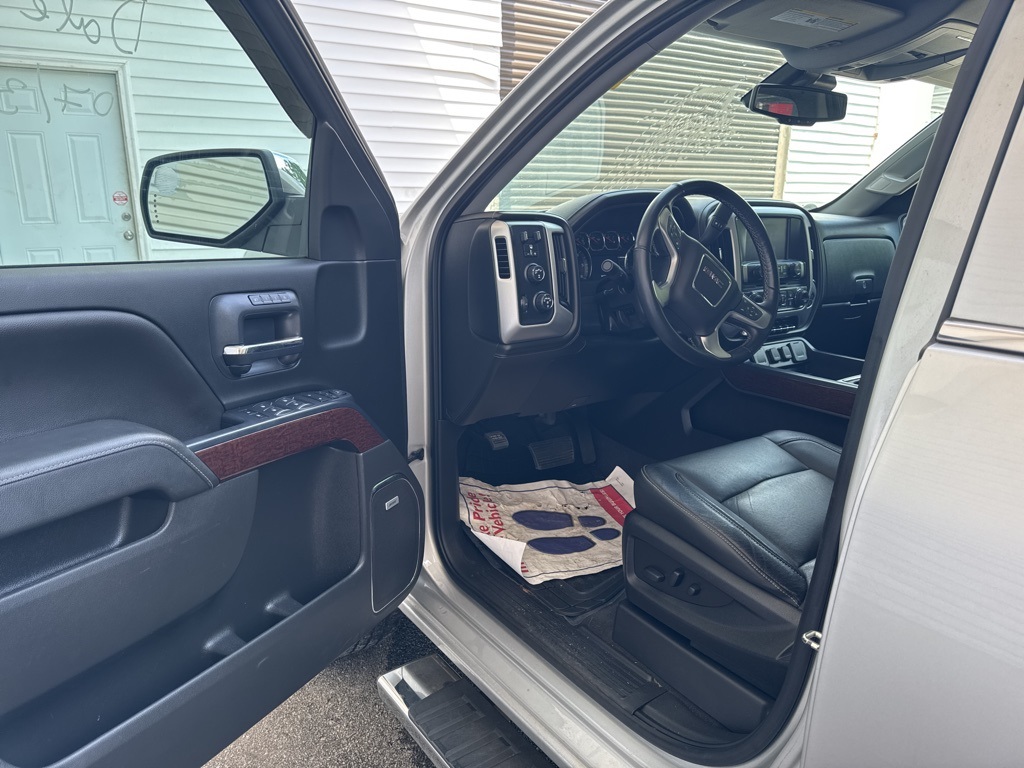 2018 Gmc Sierra 1500 SLT photo 3