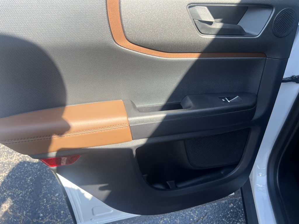 2025 Ford Bronco Sport Outer Banks photo 27