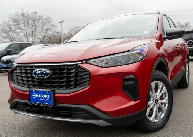 2025 Ford Escape Active's photo