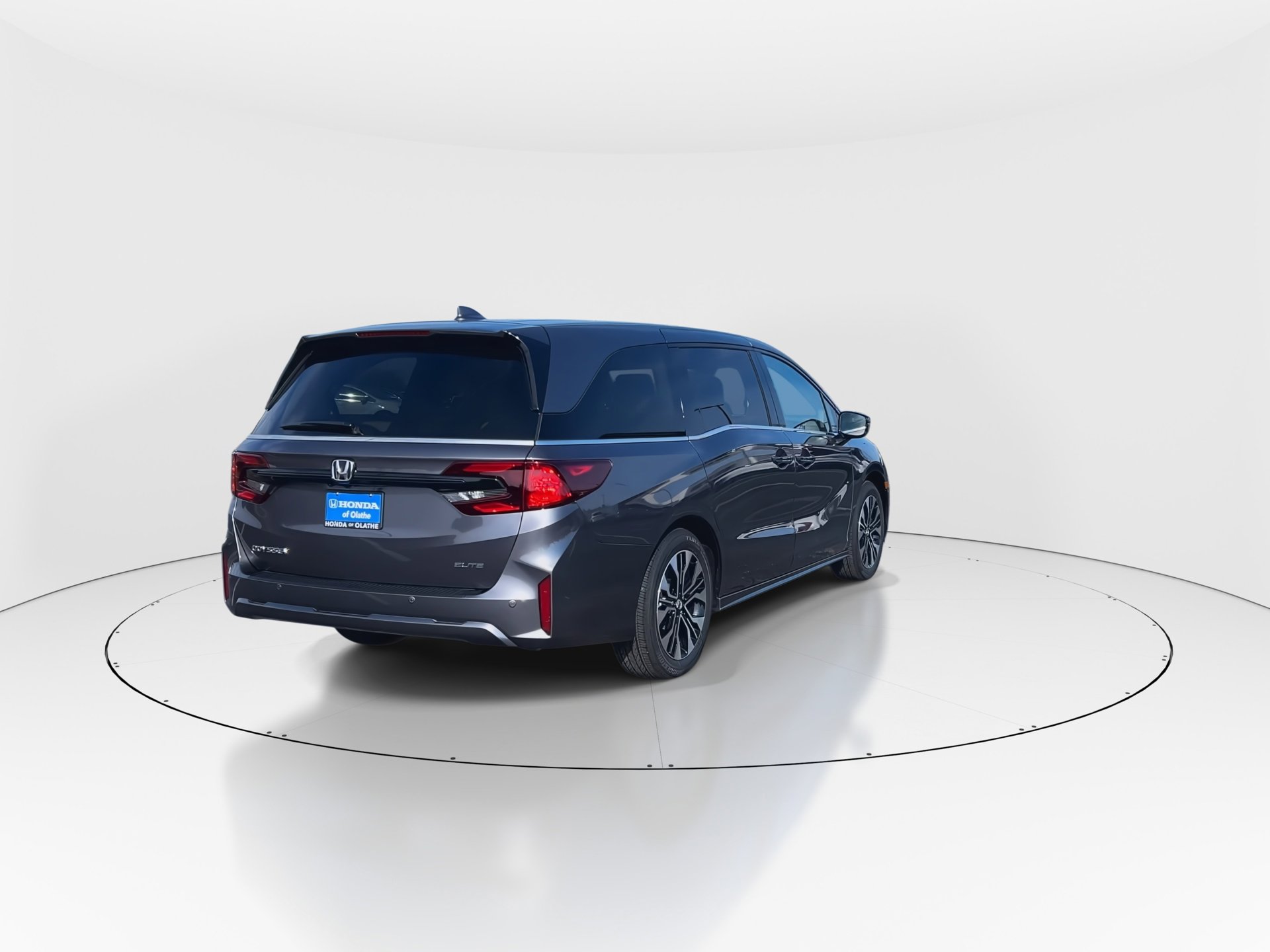 2026 Honda Odyssey Elite photo 7