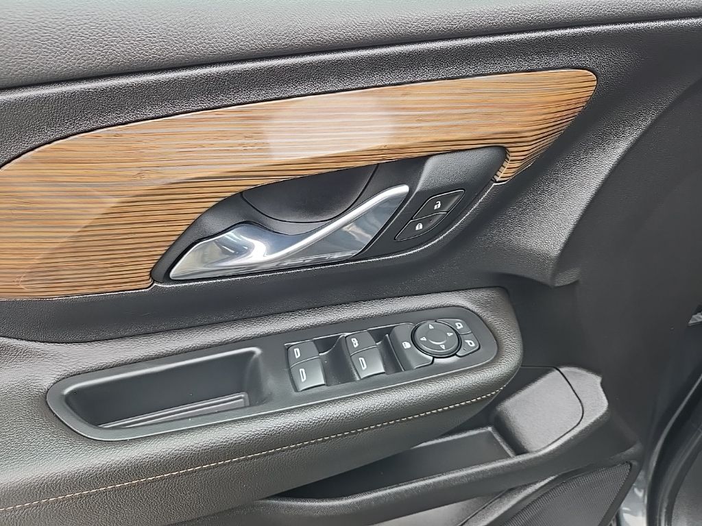 2021 Gmc Terrain SLE photo 18