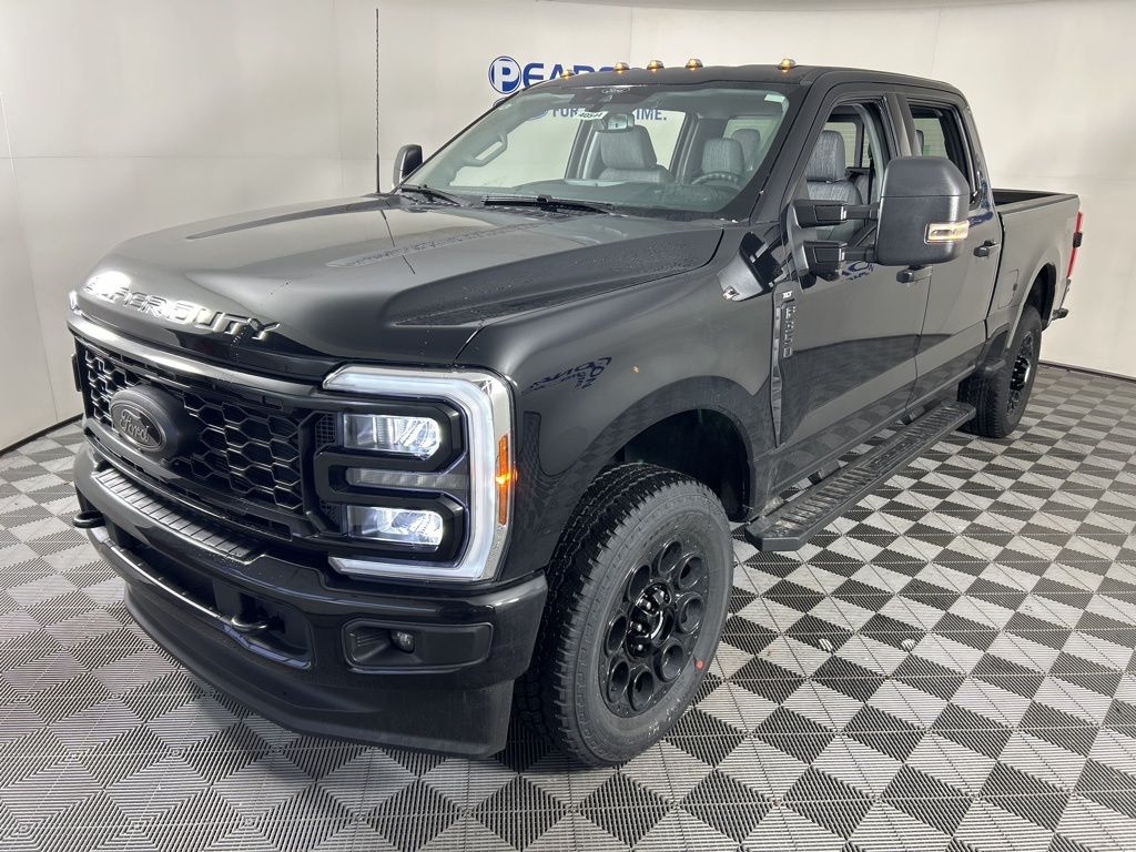 2026 Ford F-350 Base's photo