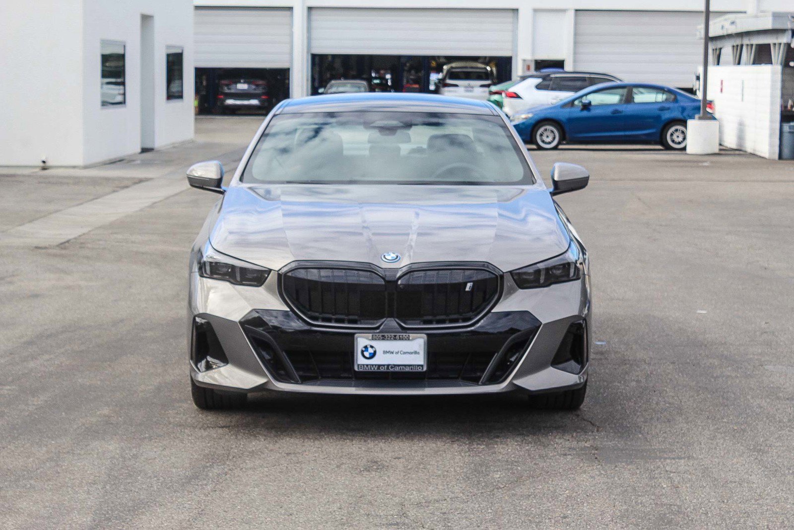 Used 2025 BMW i5 40 with VIN WBY13HG03SCU64190 for sale in Camarillo, CA