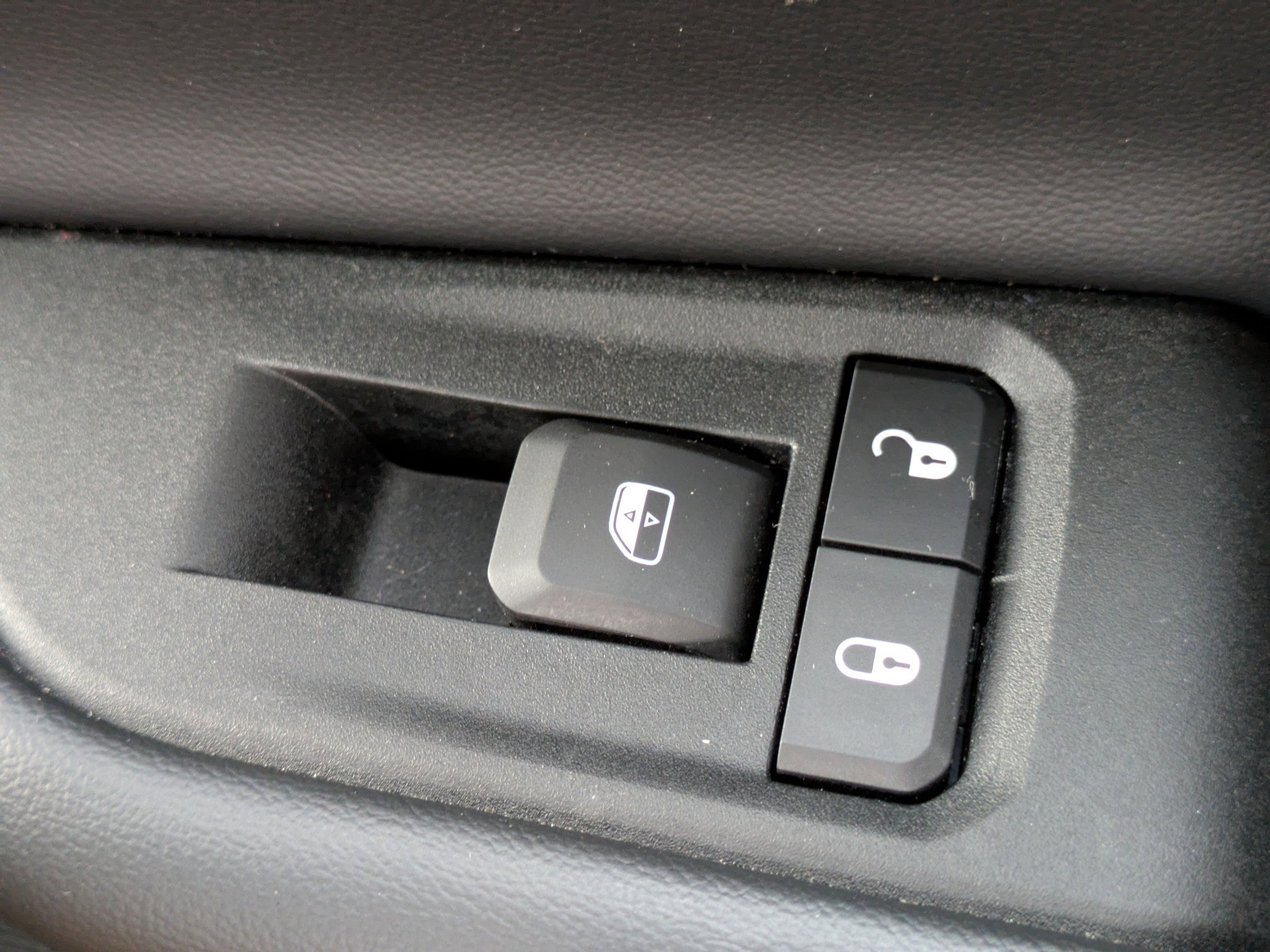 2022 Jeep Grand Cherokee Altitude photo 11