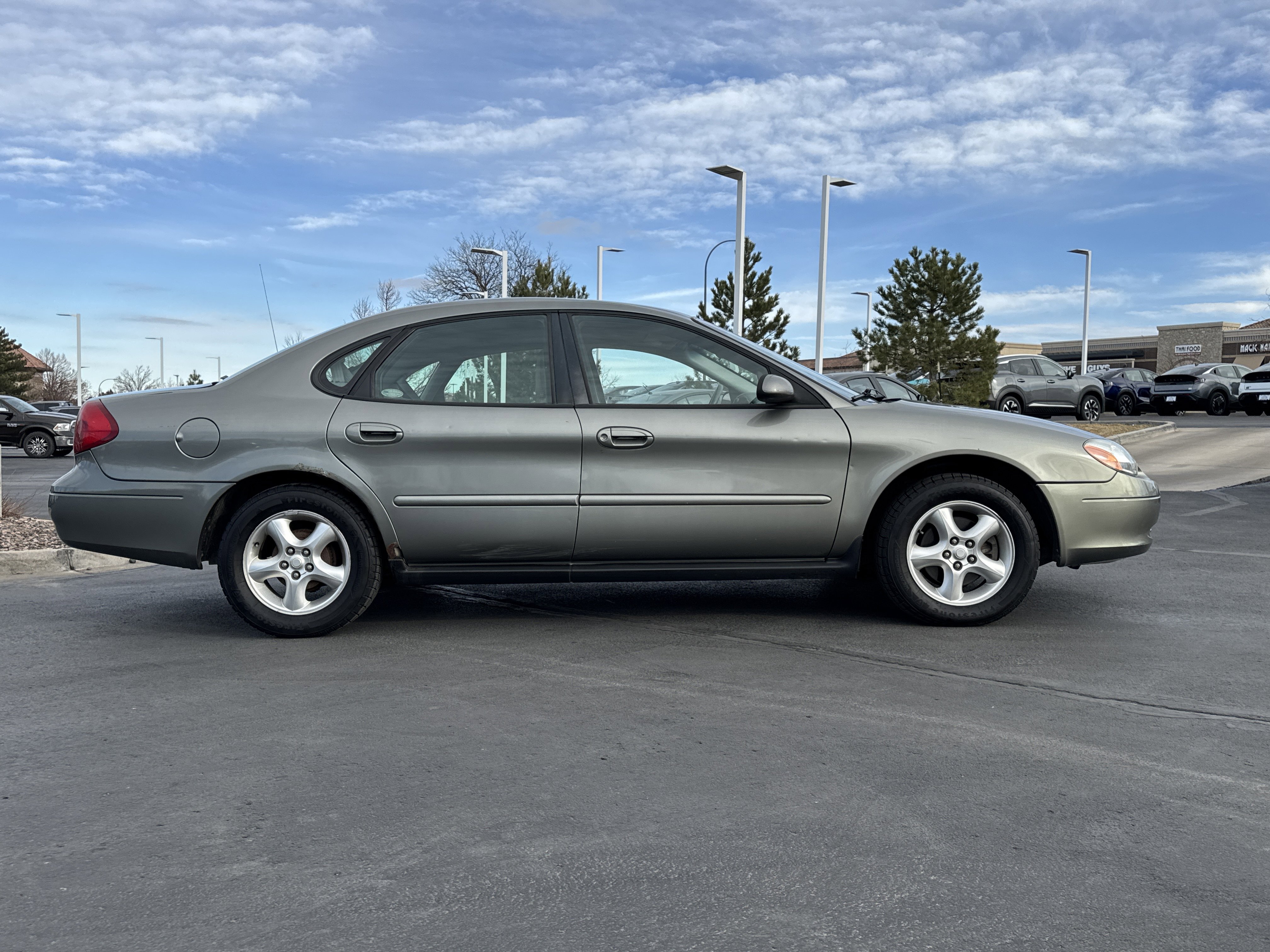 Used 2001 Ford Taurus SES with VIN 1FAHP55U31A150676 for sale in Lakewood, CO