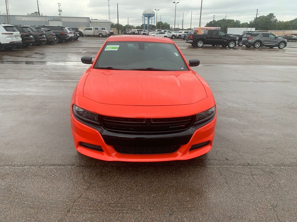 2022 Dodge Charger SXT photo 2