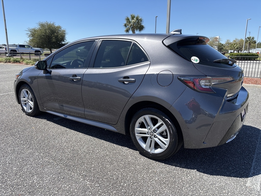 2021 Toyota Corolla SE photo 3