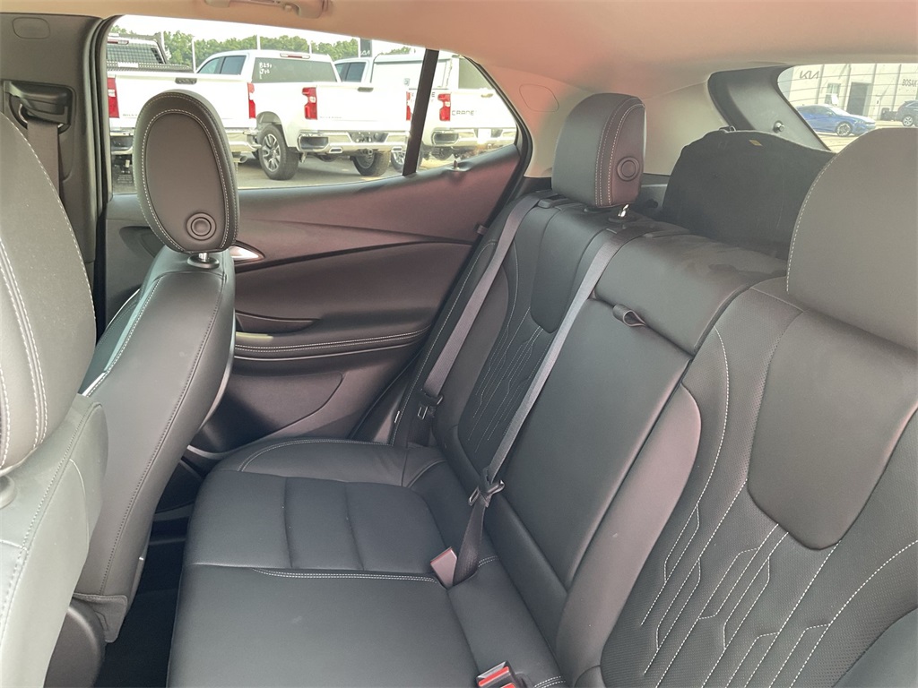 2024 Buick Encore GX Avenir photo 20
