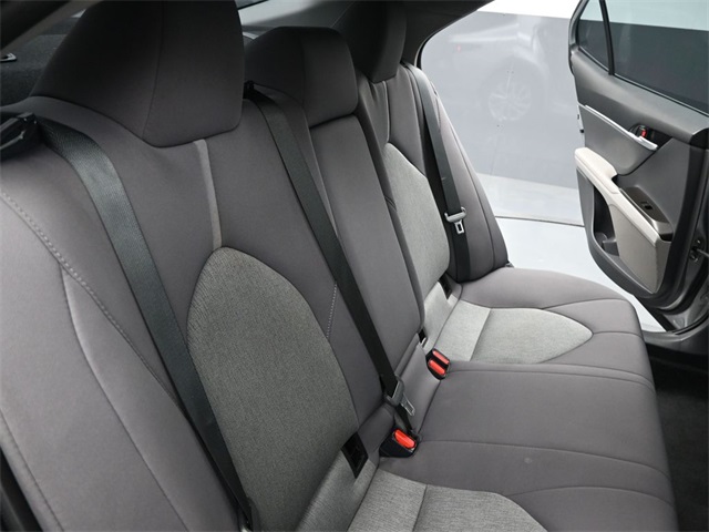 2023 Toyota Camry LE photo 22