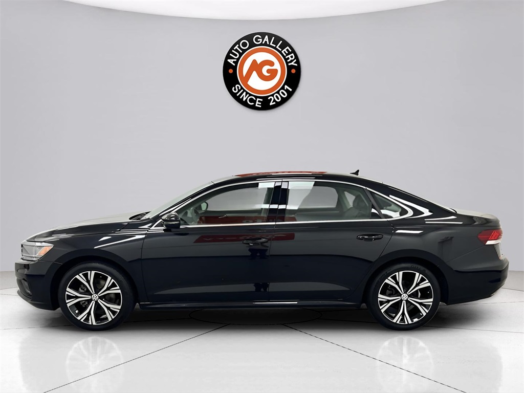 2021 Volkswagen Passat 2.0T SE photo 4