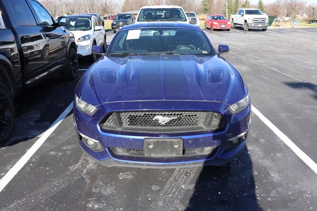 2016 Ford Mustang GT Premium photo 2