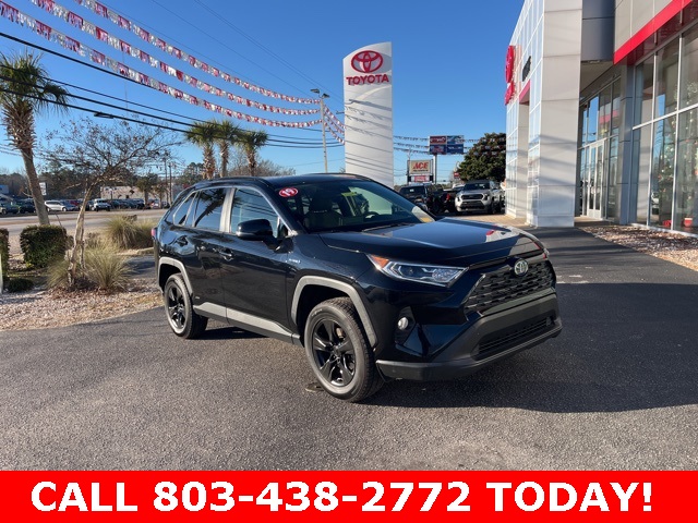 2019 Toyota RAV4 XLE's photo