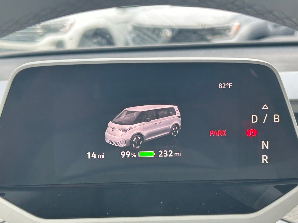 2025 Volkswagen ID. Buzz Pro Plus photo 22