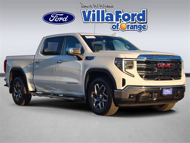 2025 GMC Sierra 1500 SLT's photo