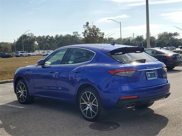 2022 Maserati Levante Modena photo 2