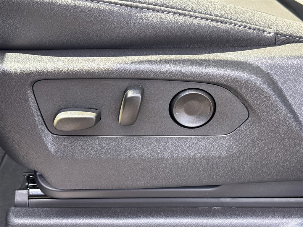 2026 GMC SIERRA - Image 16