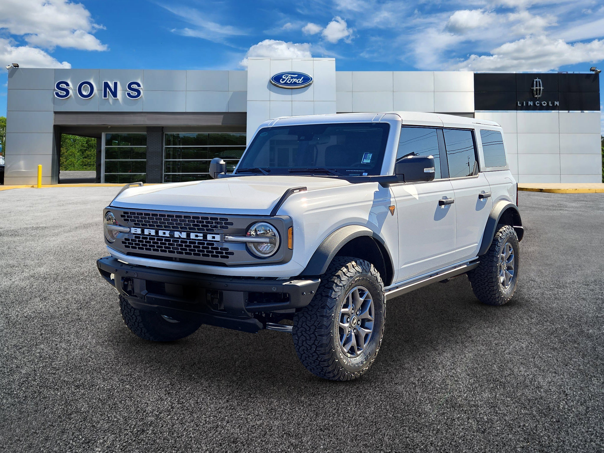 2025 Ford Bronco 4-Door Badlands's photo