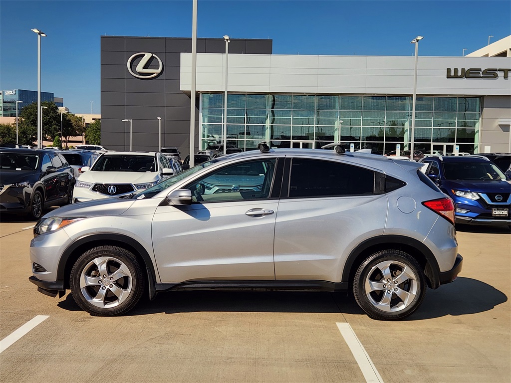 2017 Honda HR-V EX-L photo 4