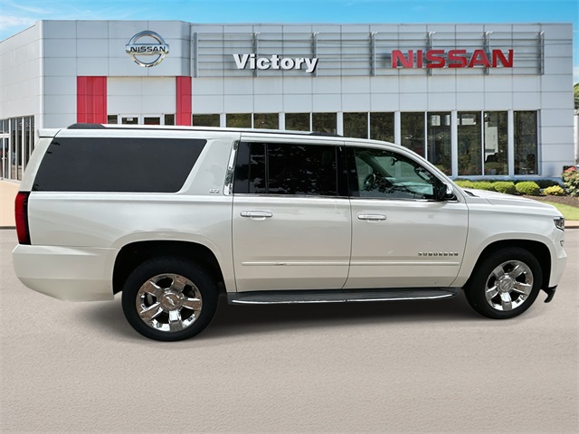2015 Chevrolet Suburban LTZ photo 2