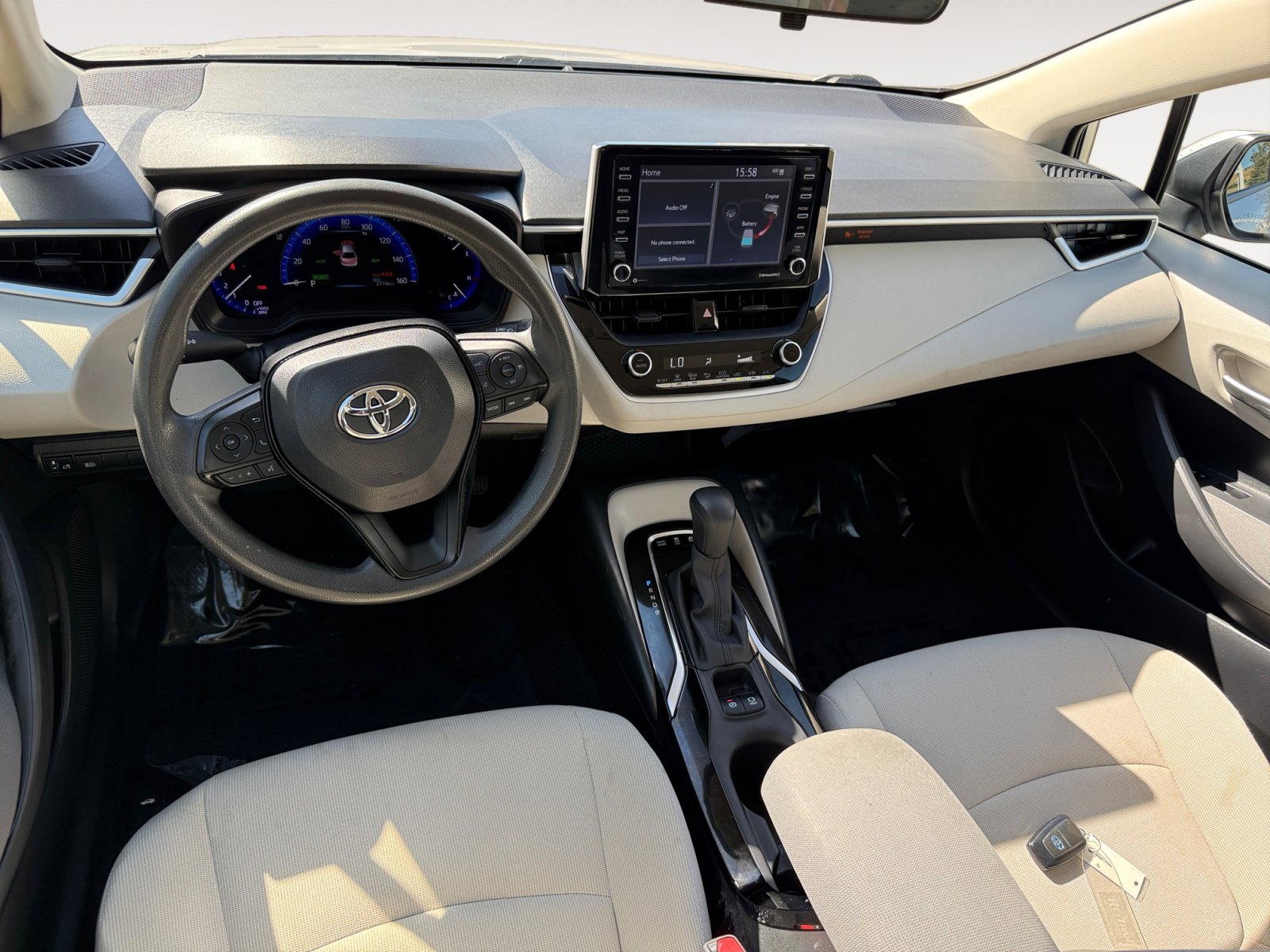 2021 Toyota Corolla Hybrid LE photo 15