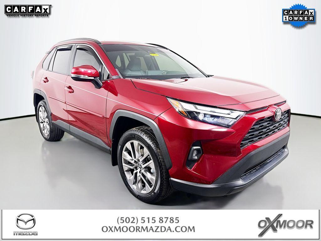 2023 Toyota RAV4 XLE Premium's photo