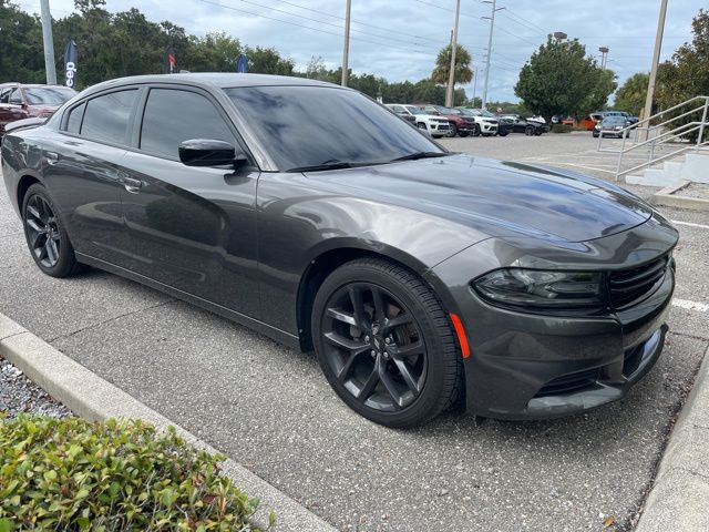 2020 Dodge Charger SXT photo 2