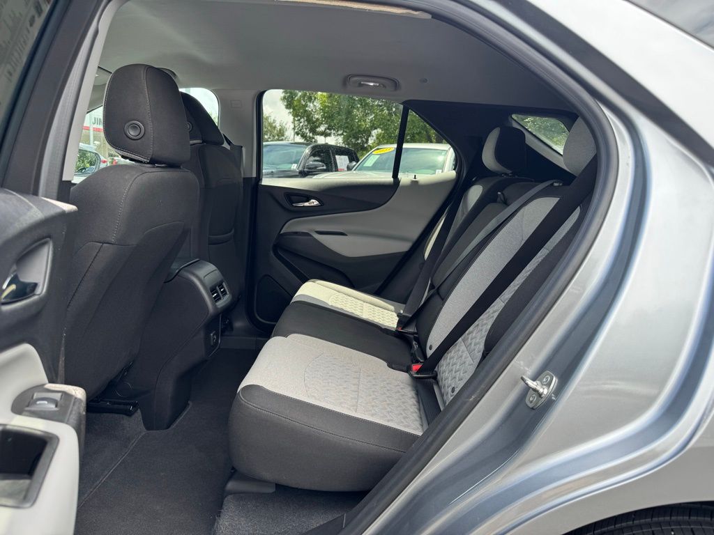 2024 Chevrolet Equinox LT photo 11