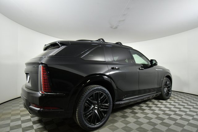 2025 Cadillac Escalade IQ Sport photo 3