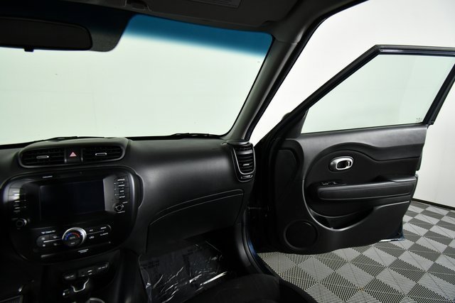 2018 Kia Soul Plus photo 19