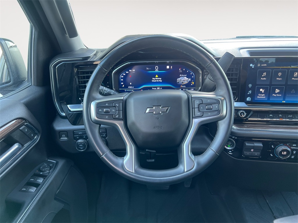 2023 Chevrolet Silverado 1500 RST photo 12
