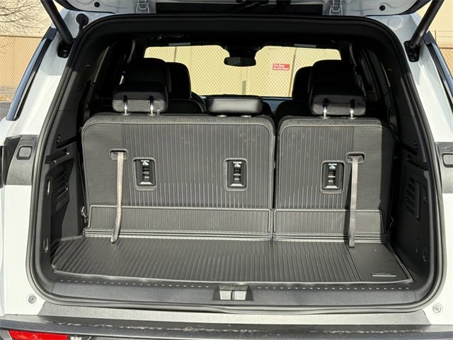 2026 Chevrolet Silverado 1500 LT photo 4