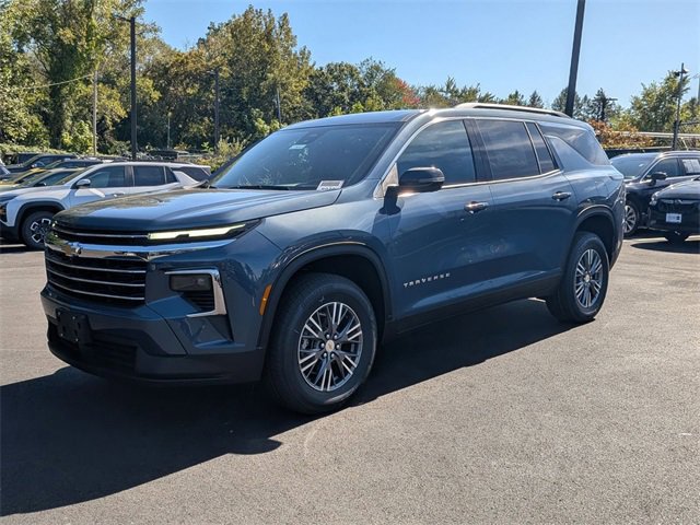 2026 Chevrolet Traverse photo 7